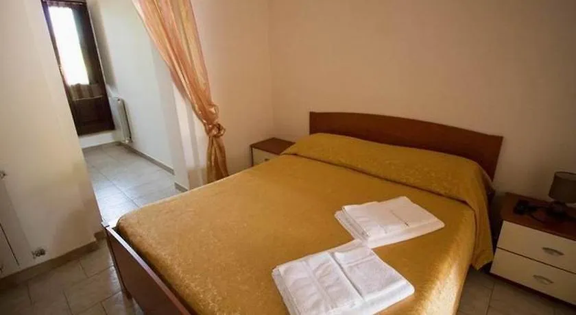 Fattoria Casa Mia Hotel Brufa 0*,  Italy